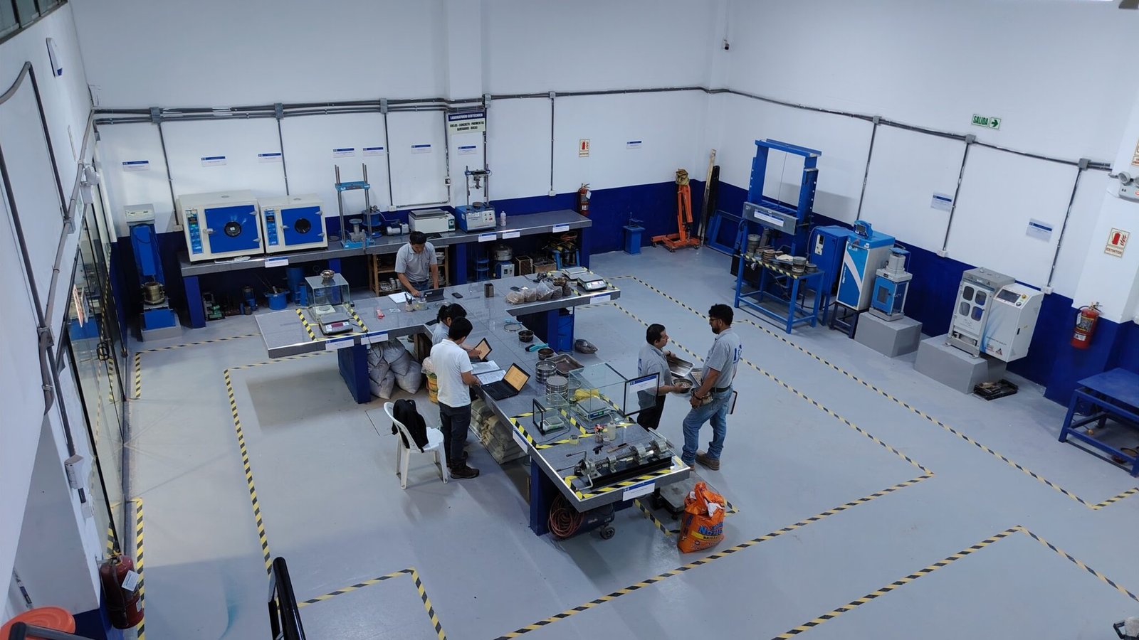 Laboratorio de ensayos de INGEOCONTROL